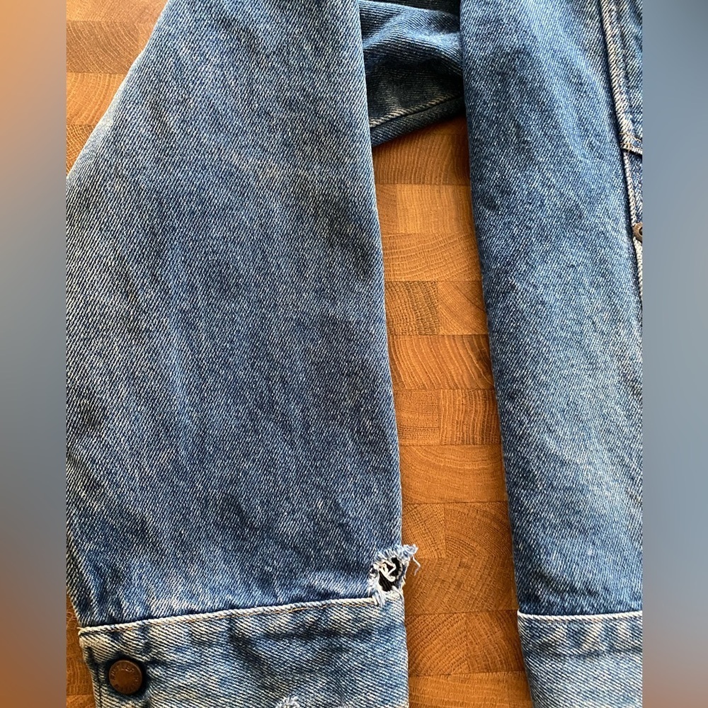 VINTAGE Rustler Jean Jacket - Picture 4 of 11